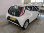 Toyota Aygo 1.0 VVT-i 69pk Automaat x-play | Apple CarPlay / Android Auto | Airco | Achteruitrijcamera | 5 Deurs