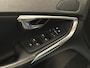 Volvo V40 2.0 T4 R-DESIGN 191 PK SPORT AUTOMAAT STOELVERWARMING AFN. TREKHAAK NAVIGATIE HALF LEDER CRUISE CONTROL