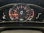 Volvo V40 2.0 T4 R-DESIGN 191 PK SPORT AUTOMAAT STOELVERWARMING AFN. TREKHAAK NAVIGATIE HALF LEDER CRUISE CONTROL