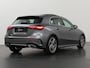 Mercedes-Benz A-klasse 180 Star Edition AMG Line | Panoramadak | Apple Car Play | 18-Inch | LED | MBUX | Stoelverwarming |