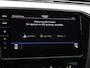 Volkswagen Passat Variant 1.4 TSI PHEV GTE Business | Pano dak | Trekhaak | Stand kachel | ACC | Elek. Achterklep |