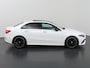 Mercedes-Benz A-klasse Limousine 180 Star Edition AMG Panoramadak | Night-pakket | 19" AMG velgen | Sfeerverlichting | Stoelverwarming | Multibeam led koplampen