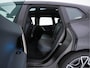 BMW iX xDrive40 High Executive 77 kWh ( 3-Fase ) {SOH-100%} (INCL-BTW) Aut. *PANO | HEAD-UP | HARMAN/KARDON-SURROUND | SOFT-CLOSE | DAB+ | DIGI-COCKPIT | HEATED-COMFORTSEATS | FULL-LED | CARPLAY | TOWBAR | AMBIENT-LIGHT | TOPVIEW | MEMORY-PACK |