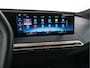 BMW iX xDrive40 High Executive 77 kWh ( 3-Fase ) {SOH-100%} (INCL-BTW) Aut. *PANO | HEAD-UP | HARMAN/KARDON-SURROUND | SOFT-CLOSE | DAB+ | DIGI-COCKPIT | HEATED-COMFORTSEATS | FULL-LED | CARPLAY | TOWBAR | AMBIENT-LIGHT | TOPVIEW | MEMORY-PACK |