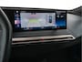 BMW iX xDrive40 High Executive 77 kWh ( 3-Fase ) {SOH-100%} (INCL-BTW) Aut. *PANO | HEAD-UP | HARMAN/KARDON-SURROUND | SOFT-CLOSE | DAB+ | DIGI-COCKPIT | HEATED-COMFORTSEATS | FULL-LED | CARPLAY | TOWBAR | AMBIENT-LIGHT | TOPVIEW | MEMORY-PACK |
