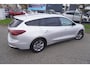 Ford Focus Wagon 1.0 EcoBoost Hybrid 125pk Titanium Driver Assistance Pak Clima Navi Xenon