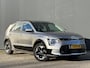 Kia Niro EV DynamicLine 64.8 kWh | 1e Eigenaar | Kia dealer onderhouden | Accu = 100% | Fabrieksgarantie t/m 27-06-2030 + 3X 1 jaar* | NAP |