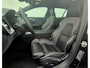 Volvo V60 2.0 B4 Plus Dark Leder pakket RG0R - 18” Wielen - Climate - Donkere hemel - Electrisch bedienbare voorstoelen met memory