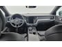 Volvo V60 2.0 B4 Plus Dark Leder pakket RG0R - 18” Wielen - Climate - Donkere hemel - Electrisch bedienbare voorstoelen met memory