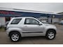 Suzuki Grand Vitara 1.6-16V Comfort 4WD , TREKHAAK , CLIMATR , PDC V+A , LMV16 ,