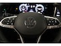 Volkswagen Golf R-Line Edition 1.5 eTSI 150pk DSG Automaat Panoramadak, LED matrix koplampen, Harman Kardon audio, Adaptive cruise ontrol, Achteruitrijcamera