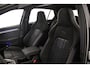 Volkswagen Golf R-Line Edition 1.5 eTSI 150pk DSG Automaat Panoramadak, LED matrix koplampen, Harman Kardon audio, Adaptive cruise ontrol, Achteruitrijcamera