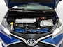 Toyota Yaris 1.5 Hybrid Trend Bi-Tone | Camera | LM Velgen |