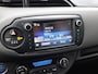 Toyota Yaris 1.5 Hybrid Trend Bi-Tone | Camera | LM Velgen |