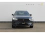 Volvo XC60 T6 350PK Autom Plug-in AWD Plus Black Edition Panoramisch schuif-kanteldak / 360 rondom zicht camera / Harman Kardon Audio / Getinte ramen vanaf de B-stijl