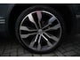 Volkswagen Tiguan Allspace 2.0 TSI 4Motion Highline Business R-Line 7p ; Pano / Massage / Voorruitverwarming / ACC / Trekhaak