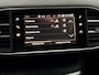 Peugeot 308 1.2 PureTech Tech Edition Half leder, Navi, Parkeersensoren, Cruise control, A start stop, Clima, Navi, Lichtmetalen velgen