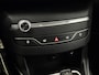 Peugeot 308 1.2 PureTech Tech Edition Half leder, Navi, Parkeersensoren, Cruise control, A start stop, Clima, Navi, Lichtmetalen velgen