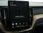 Volvo XC60 2.0 T8 RECHARGE 455PK AWD ULTRA DARK EAT8 | Bower & Wilkens | Luchtvering | Nappa Leder
