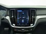 Volvo V60 B3 177pk R-Design / Adapt. Cruise / BLIS / Elektr. Bestuurdersstoel / Stoel + Stuurw. Verwarming / Sportstoelen / Elektr. Achterklep / PDC + Camera / DAB / Getint glas / 18'' / Keyless /