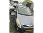 Hyundai i20 1.4i DynamicVersion achterschade automaat
