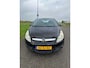 Opel Corsa 1.4-16V Business lees advertentie !