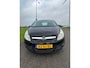 Opel Corsa 1.4-16V Business lees advertentie !