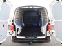 Volkswagen Transporter Bedrijfswagens Bestelwagen L2 28 2.0 TDI 110 pk | Verlengde garantie | Navigatie via App | Trekhaak | Parkeersensoren achter | Cruise control |