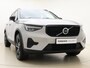 Volvo XC40 B4 211pk Plus Dark / Harman&Kardon / El. Trekhaak / El. Stoelen / Stoel + Stuurw. Verwarming / BLIS / ACC / PDC + CAM / Verw. Voorruit /