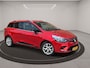 Renault Clio Estate Decembervoordeel Van €9495,- voor €8495,- !