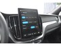 Volvo XC60 T6 350PK Facelift AWD Plus Black Edition Apple Carplay / Adaptive cruise control / Panorama dak / Sportstoelen / Elektrisch bedienbare bestuurderstoel met geheugen / Keyless Entry / Elektrische achterklep
