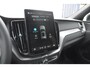 Volvo XC60 T6 350PK Facelift AWD Plus Black Edition Apple Carplay / Adaptive cruise control / Panorama dak / Sportstoelen / Elektrisch bedienbare bestuurderstoel met geheugen / Keyless Entry / Elektrische achterklep
