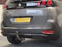 Peugeot 5008 1.2 PureTech Allure Avantage 7 PERSOONS PANORAMADAK VOL LEDER AFN. TREKHAAK STOELVERWARMING CRUISE CONTROL NAVIGATIE 3010