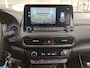Hyundai Kona 1.6 GDI HEV 141 pk Automaat Comfort Smart | Trekhaak | CarPlay | Achteruitrijcamera | PDC | Navigatie | DAB | 16"