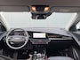 Kia Niro EV DynamicLine 64.8kWh 204pk | Camera | Carplay | Inklapbare spiegels | Adaptive cruise controle | Keyless entry | Full LED | Lichtmetalen velgen 17'' | Navigatie | Parkeersensoren voor en achter | 1e eigenaar | Half lederen bekleding | 1e eigenaar