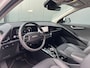 Kia Niro EV DynamicLine 64.8kWh 204pk | Camera | Carplay | Inklapbare spiegels | Adaptive cruise controle | Keyless entry | Full LED | Lichtmetalen velgen 17'' | Navigatie | Parkeersensoren voor en achter | 1e eigenaar | Half lederen bekleding | 1e eigenaar