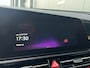 Kia Niro EV DynamicLine 64.8kWh 204pk | Camera | Carplay | Inklapbare spiegels | Adaptive cruise controle | Keyless entry | Full LED | Lichtmetalen velgen 17'' | Navigatie | Parkeersensoren voor en achter | 1e eigenaar | Half lederen bekleding | 1e eigenaar