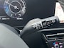 Kia Niro EV DynamicLine 64.8kWh 204pk | Camera | Carplay | Inklapbare spiegels | Adaptive cruise controle | Keyless entry | Full LED | Lichtmetalen velgen 17'' | Navigatie | Parkeersensoren voor en achter | 1e eigenaar | Half lederen bekleding | 1e eigenaar