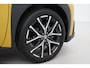 Toyota Aygo X Hybrid 115 GR Sport | Navigatie | JBL | Stoelverwarming | Parkeersensoren voor/achter | Apple Carplay / Android Auto | Keyless | 18 inch