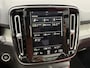 Volvo XC40 1.5 T5 Recharge Business Pro / Plug-in Hybrid / SOH 91,7% / Schuif-/Kanteldak / Achteruitrijcamera / Stoel-/Stuurverwarming / Harman Kardon Audio / Elektrische Achterklep /