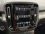 Volvo XC40 1.5 T5 Recharge Business Pro / Plug-in Hybrid / SOH 91,7% / Schuif & Kanteldak / Achteruitrijcamera / Stoel & Stuurverwarming / Harman&Kardon Audio / Elektrische Achterklep /