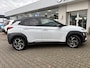 Hyundai Kona 1.6 GDI HEV Premium | Stuur + Stoelverwarming | Trekhaak |