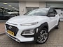 Hyundai Kona 1.6 GDI HEV Premium | Stuur + Stoelverwarming | Trekhaak |