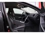 Volvo V60 2.0 D2 Nordic+ | Origineel NL | Trekhaak | Cruise Control | Navigatie |
