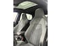 Volkswagen Golf 8 1.5 eTSI R-Line DSG PANO ACC SFEER IQ BLIND