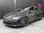 Volkswagen Golf 8 1.5 eTSI R-Line DSG PANO ACC SFEER IQ BLIND