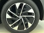 Volkswagen ID.4 Pro 77 kWh Airco ECC Navi Carplay Adaptive Cruise Control PDC VA 19" LM Velgen Ambiente verlichting