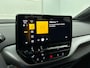 Volkswagen ID.4 Pro 77 kWh Airco ECC Navi Carplay Adaptive Cruise Control PDC VA 19" LM Velgen Ambiente verlichting