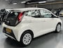 Toyota Aygo 1.0 VVT-i x-play NL Auto, slechts 72000km, Apple Carplay Android auto, btw auto