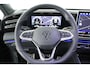 Volkswagen Tiguan 1.5 272pk eHybrid R-Line Edition Black Style 360Camera Massage Massage Virtual Cockpit Navigatie Panoramadak
